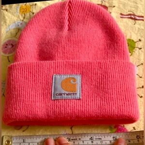 Carhartt baby beanie in Fuchsia pink color Infant/Toddler Unisex fit NWOT